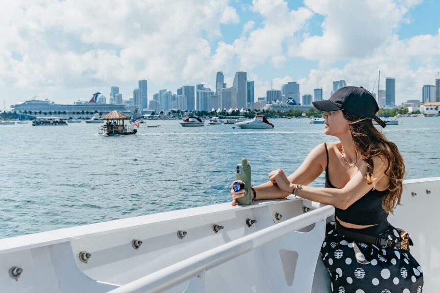 Miami: Half-Day Open-Top Bus Tour Plus Biscayne Bay Cruise - Downtown Miami and the Bayside skyline