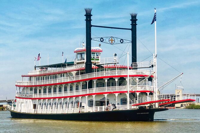 New Orleans City Tour and Steamboat Natchez Harbor Jazz Cruise - A full day of New Orleans, from tombs to paddle wheels