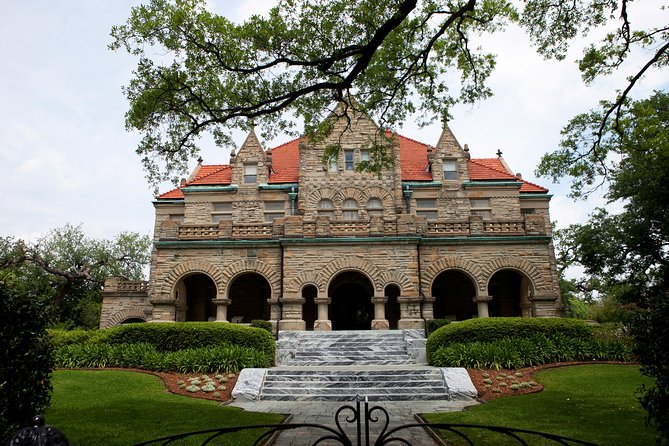New Orleans City Tour and Steamboat Natchez Harbor Jazz Cruise - Natchez or City of New Orleans