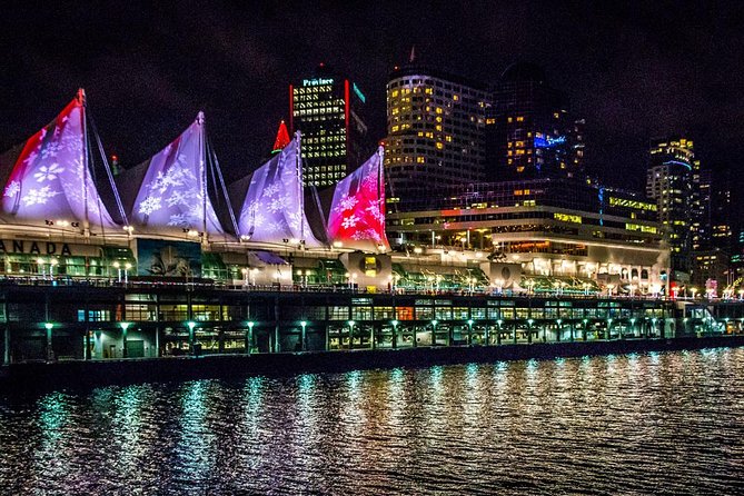 New Year's Eve Dinner Cruise through Vancouver Harbor - A New Year’s Eve party with Vancouver as the backdrop