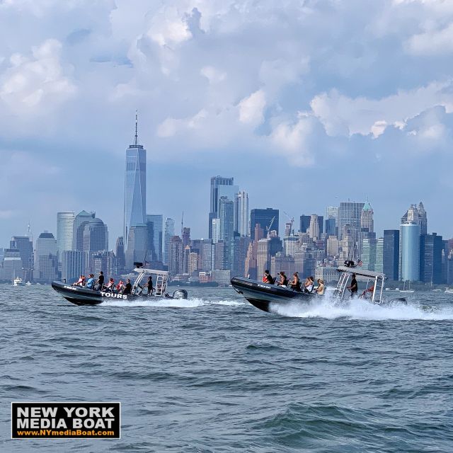 New York City: Harbor Speedboat Tour - The East River, South Street Seaport, and two bridges
