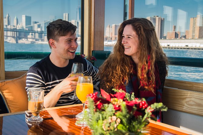 New York Harbor Brunch Cruise - The brunch: part table service, part buffet