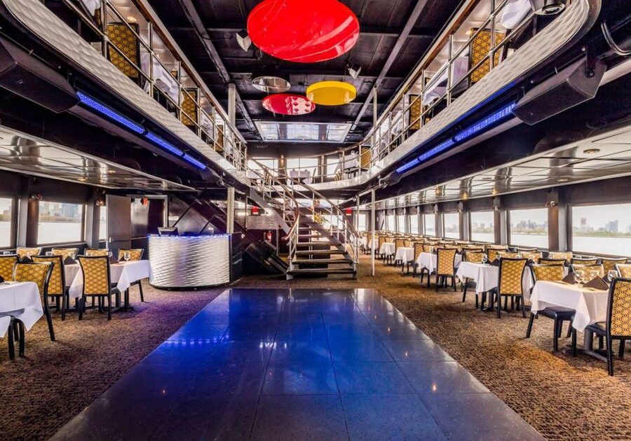 NYC: Christmas Day Buffet Brunch or Dinner Harbor Cruise - Boarding at Pier 61 on Christmas Day