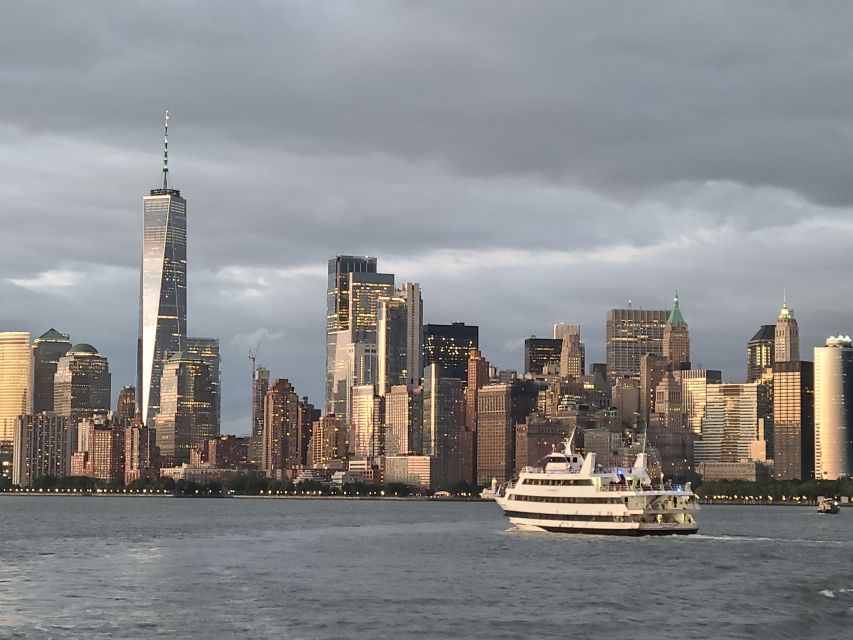 NYC: Christmas Day Buffet Brunch or Dinner Harbor Cruise - Is $146 a fair price?