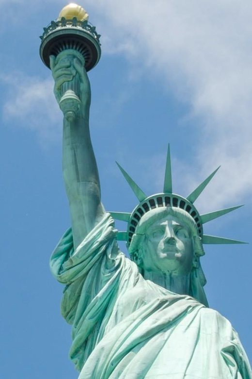 NYC: Liberty Cruise on New York Harbor with Live Guide - Key points at a glance