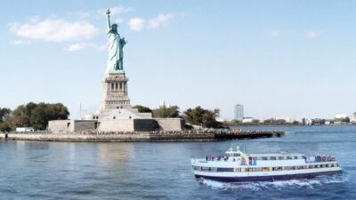 Liberty Cruise on New York Harbor with Live Guide
