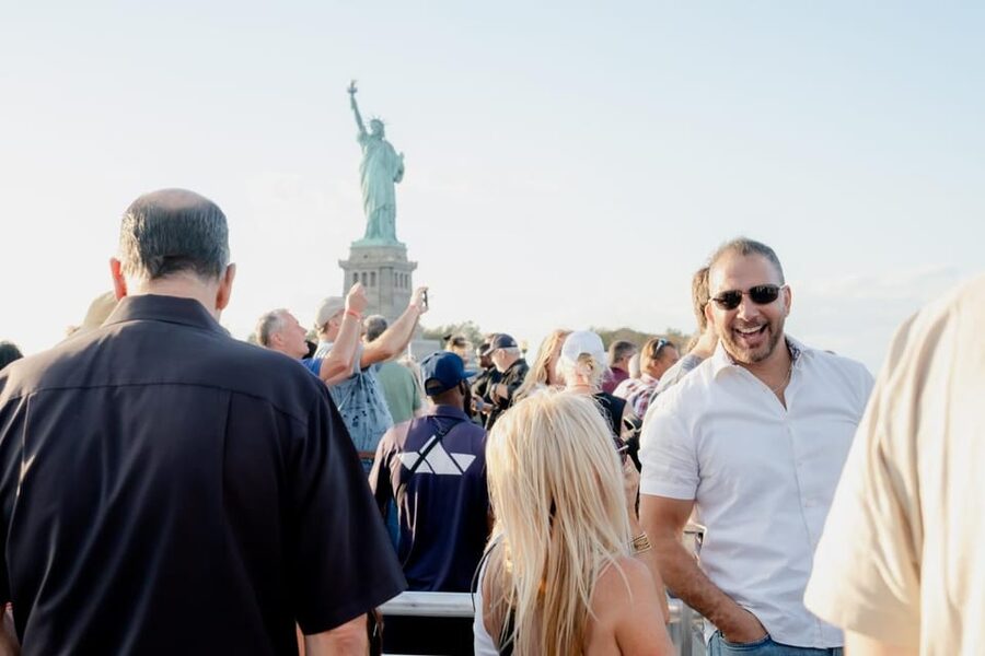 NYC: Liberty Cruise on New York Harbor with Live Guide - Brooklyn Bridge and skyline photographs