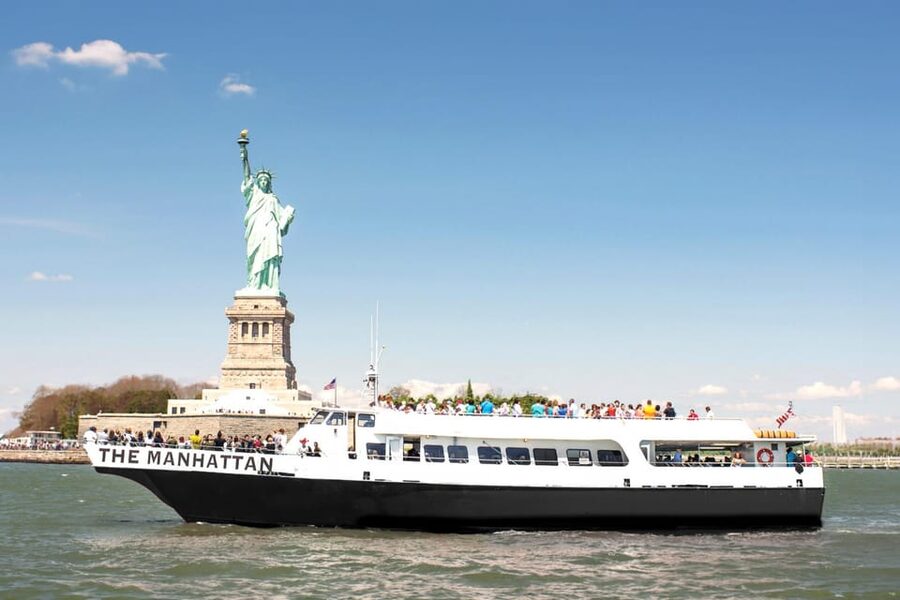 NYC: Liberty Cruise on New York Harbor with Live Guide - What the live guide adds