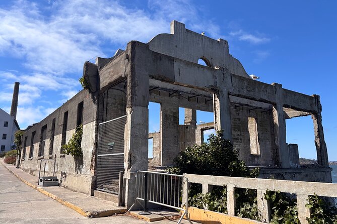 Official Alcatraz Island Prison Tour and San Francisco Bay Cruise - The Pier 33 ferry and the climb to the cellblock