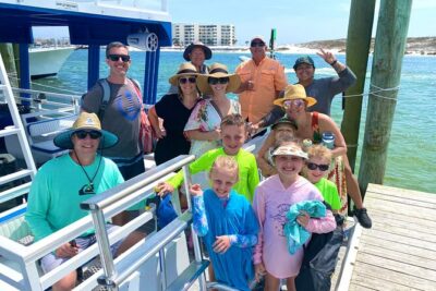 One Hour Harbor Shared Tour with Dolphin Watching