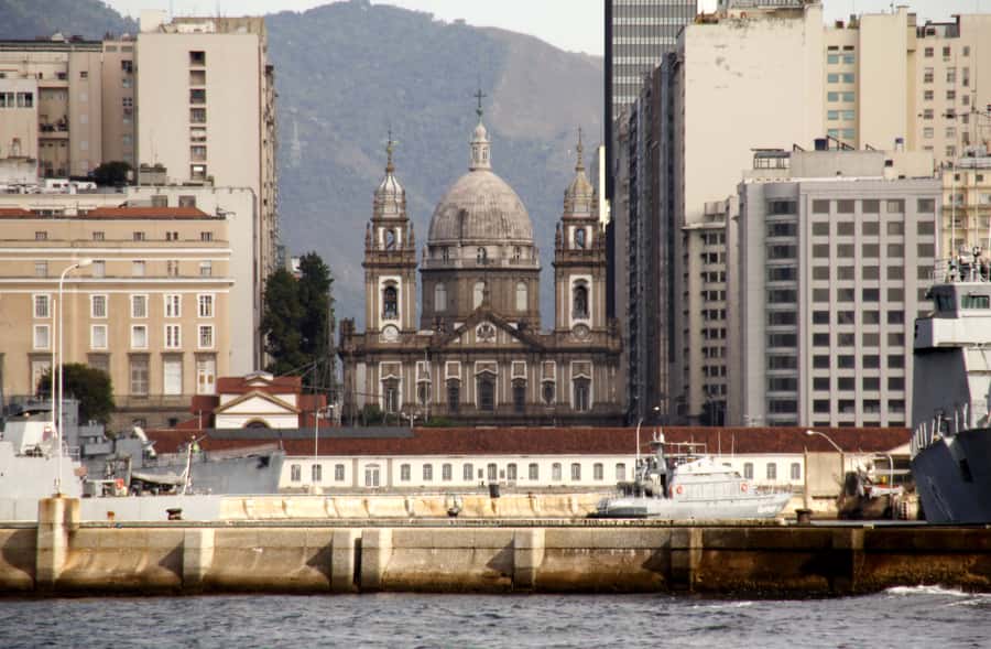 Rio From The Sea: Guanabara Bay Cruise with Optional Lunch - Sugarloaf, Copacabana and Corcovado from the water