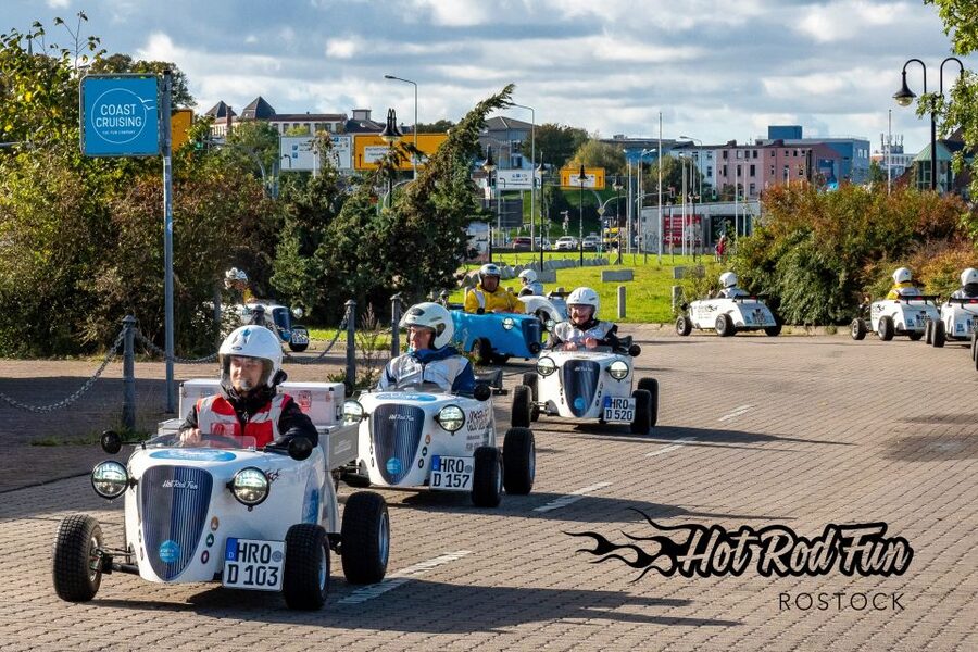 Rostock: Hot Rod Harbor City Tour - The 45-minute briefing and test drive