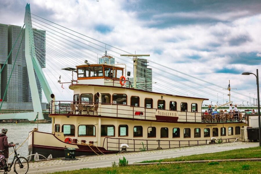 Rotterdam: Harbor Cruise on a Historic Ship - Why Rotterdam makes more sense from the water