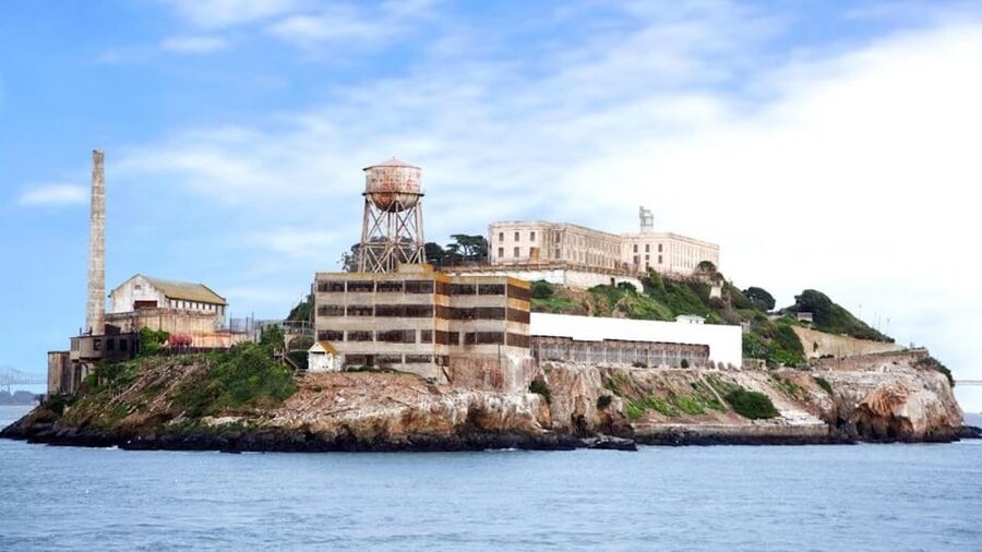 San Francisco: Alcatraz Night Tour with SF Bay Cruise - Who will enjoy this Alcatraz night tour