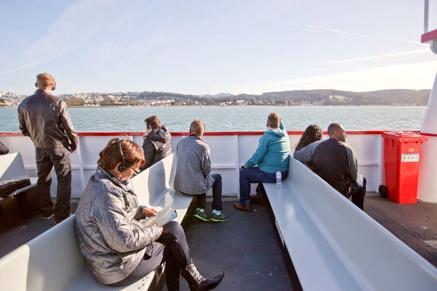 San Francisco: Golden Gate Bay Cruise - Sailing beneath the Golden Gate Bridge