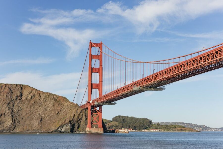 San Francisco: Muir Woods, Sausalito and SF Bay Cruise - Walking beneath the redwoods at Muir Woods