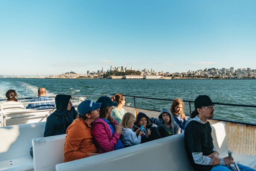 San Francisco: Skip-the-Line 1-Hour Bay Cruise by Boat - Getting to the boat at Pier 39