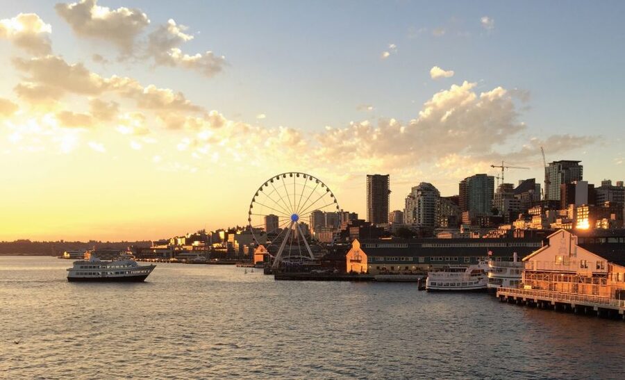 Seattle: Harbor Cruise with Local Guide - What the narration adds