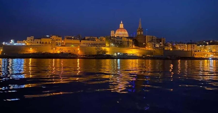 Sliema: Special Night Harbour Cruise - Leaving Sliema for Marsamxett Harbour