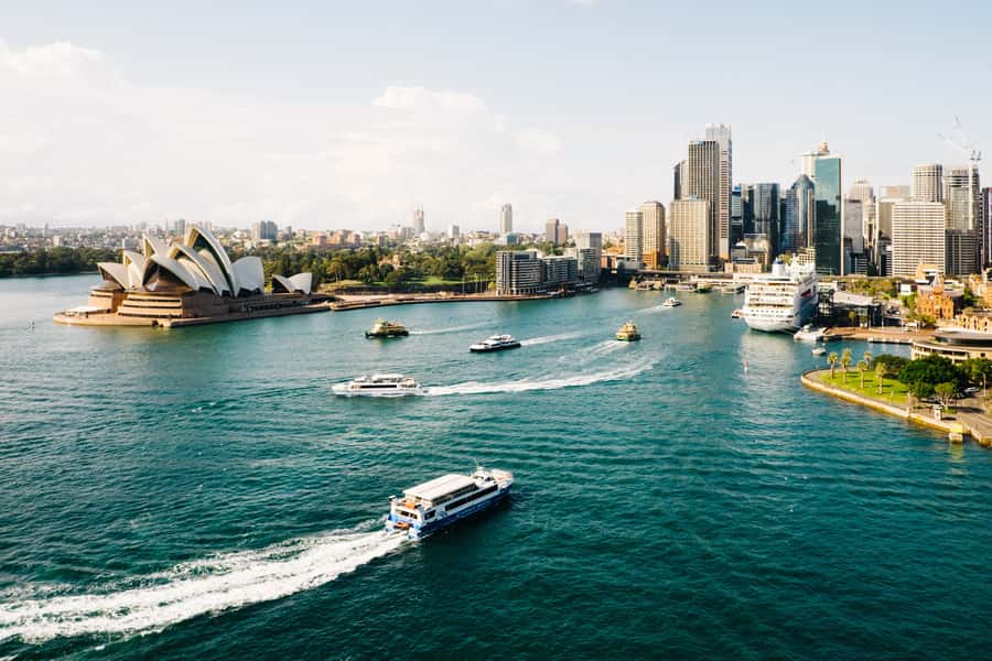 Sydney: 3-Course All Inclusive Dinner Harbour Cruise - A three-course dinner with a New South Wales focus