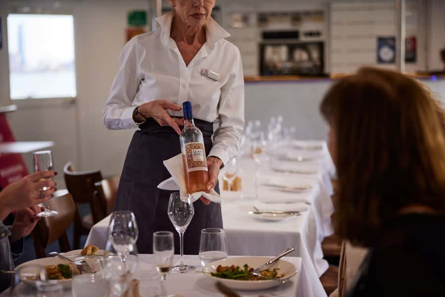 Sydney: 3-Course All Inclusive Dinner Harbour Cruise - Who should book this Sydney Harbour dinner cruise?