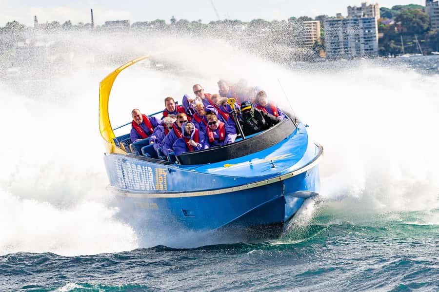 Sydney: 30-Minute Jet Boat Ride from Darling Harbour - A fast start from Cockle Bay Wharf