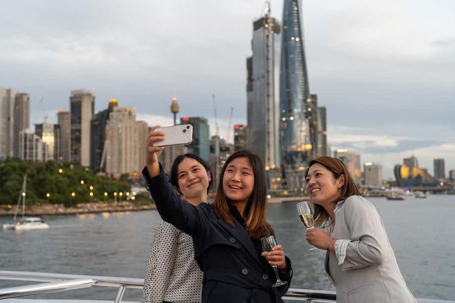 Sydney: Devonshire Tea Harbour Cruise with Live Commentary - Boarding at King Street Wharf 5