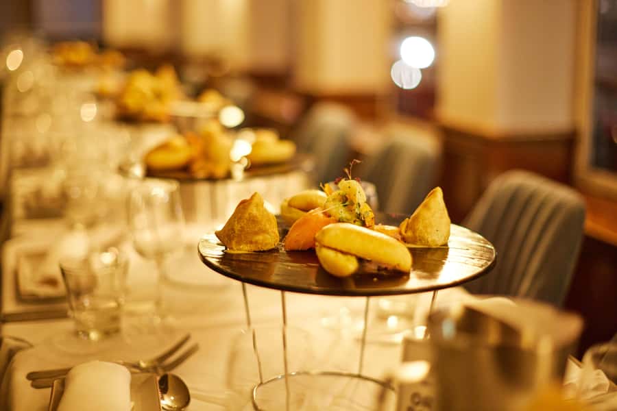 Sydney Harbour: Cabaret Cruise with 3-Course Dinner - Practical details worth knowing
