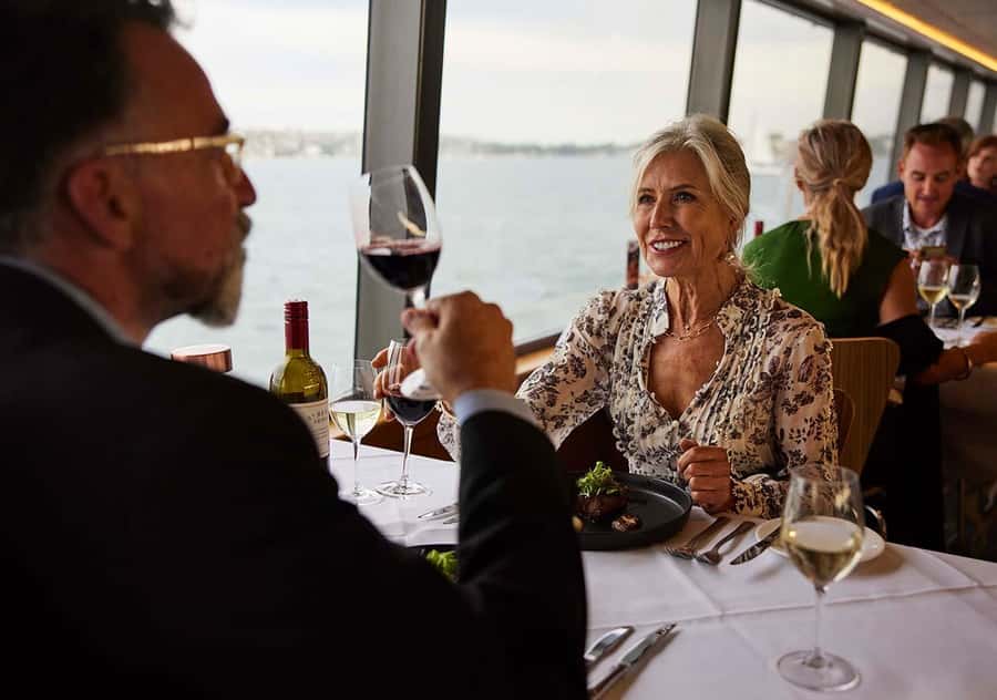 Sydney: Harbour Dinner Cruise with 3, 4 or 6-Course Menu - Service, music, and the atmosphere on board