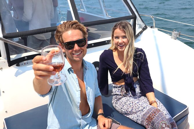 Sydney: Harbour Highlights & Aussie Bites Catamaran Cruise - What the crew does, and what it does not do