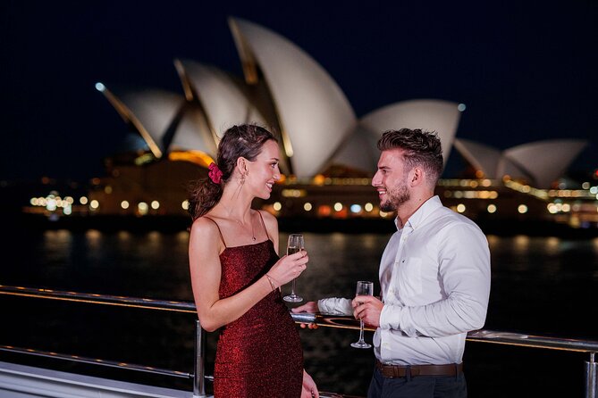 Sydney Harbour Starlight Dinner Cruise from Darling Harbour - Service and the practical details that matter