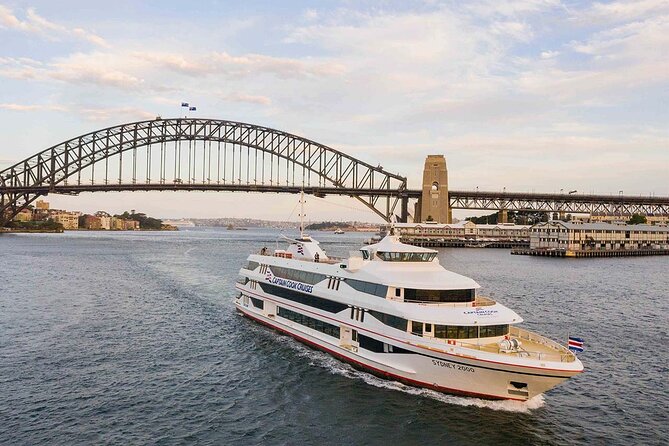 Sydney: Harbour View Lunch Cruise from Darling Harbour - King Street Wharf and the noon departure