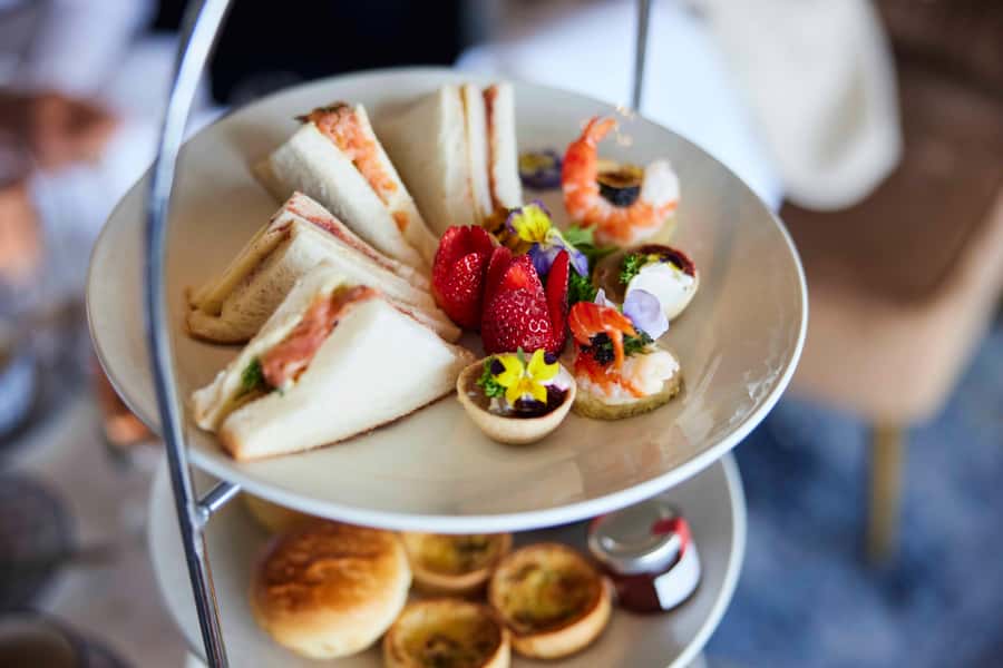 Sydney: Relaxing High Tea Cruise on Sydney Harbour - Who will enjoy this most