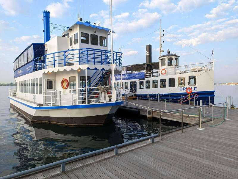 Toronto: City Views Harbor Cruise - Key points to know before boarding