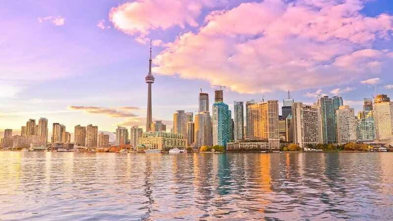 Toronto: Premium Harbor Cruise with Lunch, Brunch, or Dinner - Outdoor decks, music, and comfort