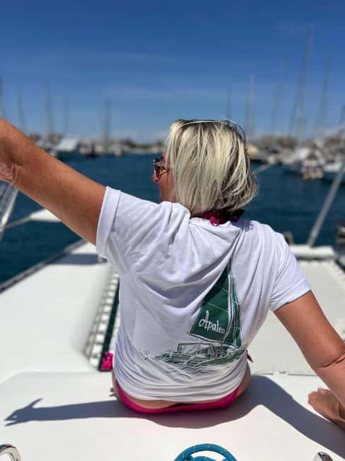 Torrevieja: Tour the harbor with the catamaran Apaleo - What the Apaleo harbor tour is really like