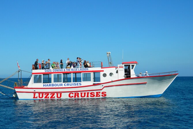 Valletta Harbour Cruise - Ta Xbiex and the opening harbor views