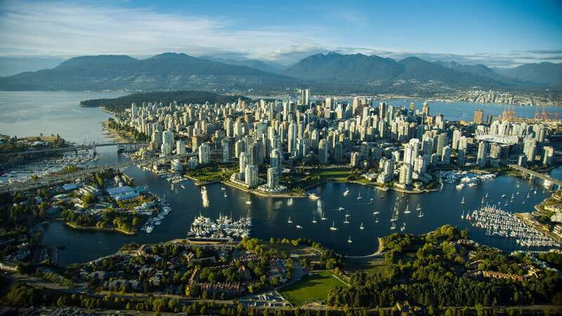 Vancouver: Waterfront Sightseeing Tour - City and Harbour - The ride back and the best photo opportunities
